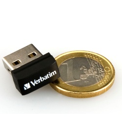 USB-накопитель Verbatim Store‘n’Go USB Car Audio Storage